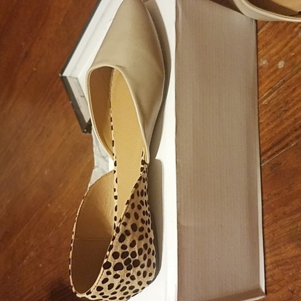 Leopard flats